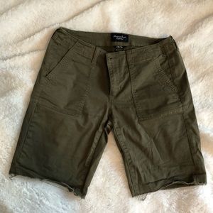 AE Army Green Bermuda Shorts size 2